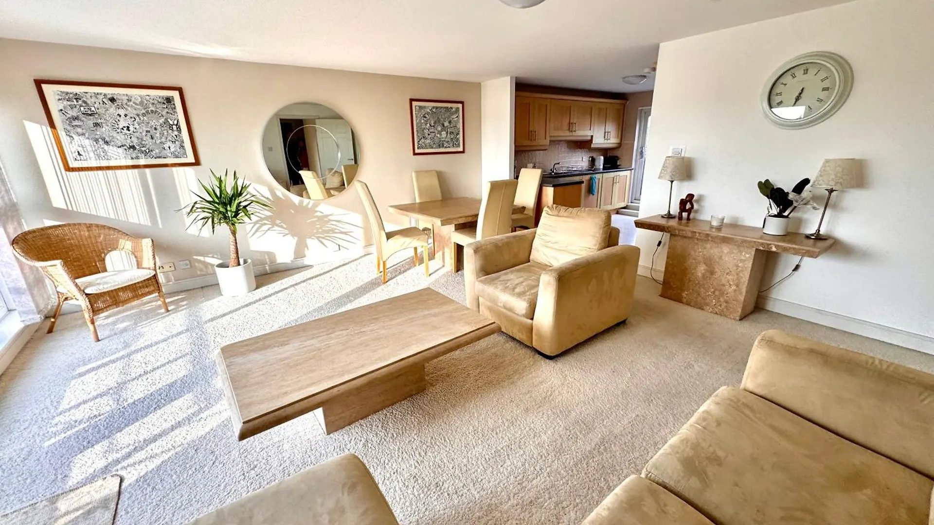 Appins Penthouse Edinburgh Luxury Apartment - Fast Wifi & Free Parking contacts